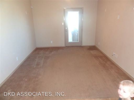 Building Photo - 784 Desert Spring Dr