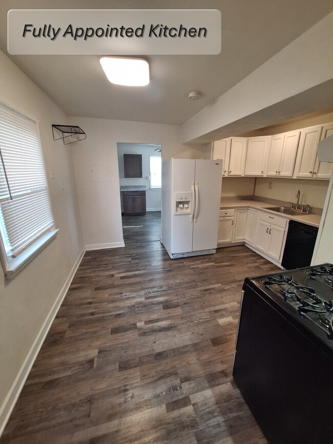 Building Photo - 4308 St Cecelia Ln