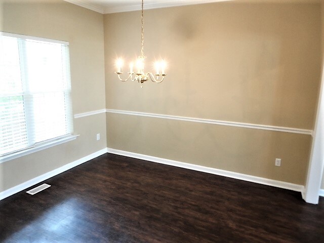 Foto del edificio - 640 Hanska Way