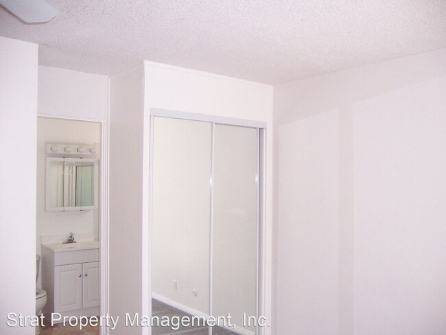 Building Photo - 4175 Bachman Pl