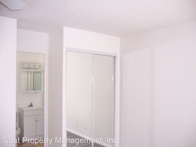 Foto del edificio - 4175 Bachman Pl