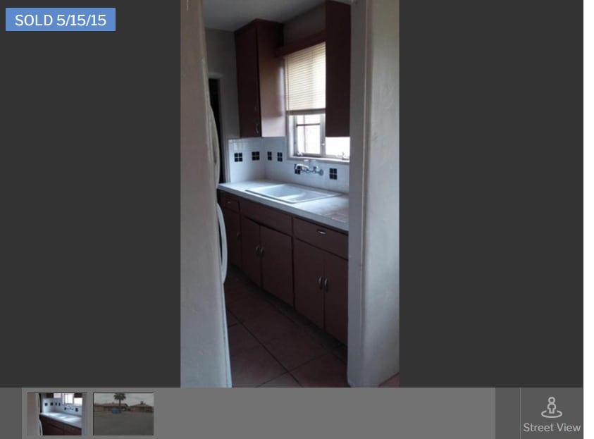 Primary Photo - 1442 E Polk St