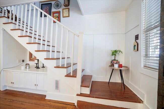 Foto del edificio - 237 Coming St