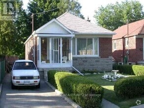 Building Photo - 59 Dewey Dr