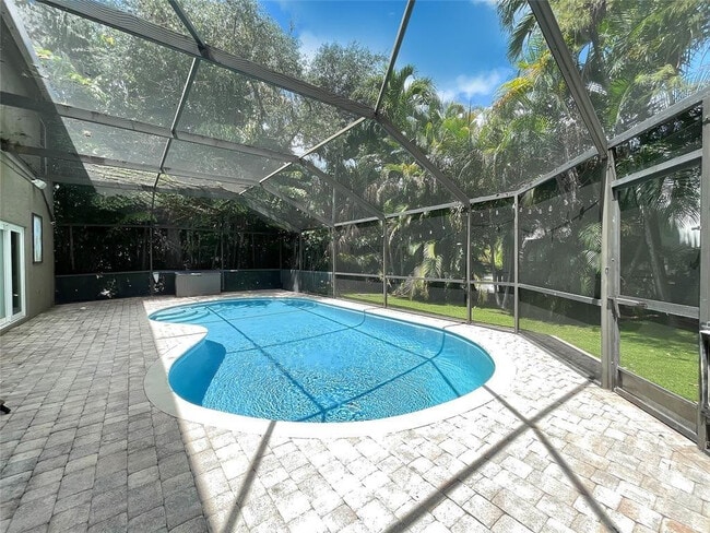 Building Photo - 7501 Red Bay Pl