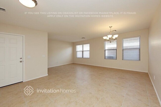 Building Photo - 1938 W San Tan Hills Dr