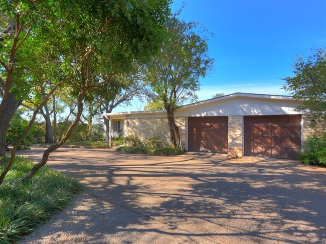 Building Photo - 3427 Monte Vista Dr