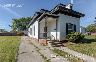 Building Photo - 1609 Walnut St