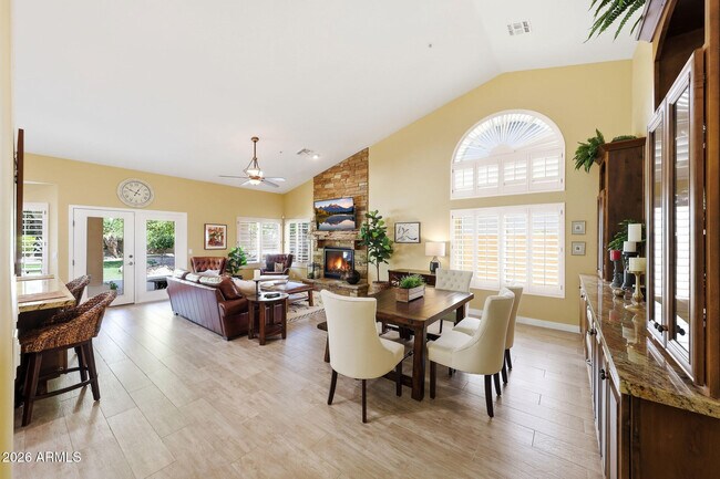 Building Photo - 7642 E Hartford Dr