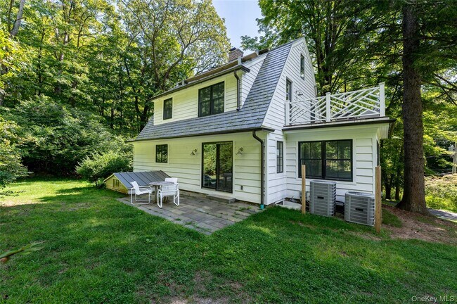 Building Photo - 277 Stone Hill Rd