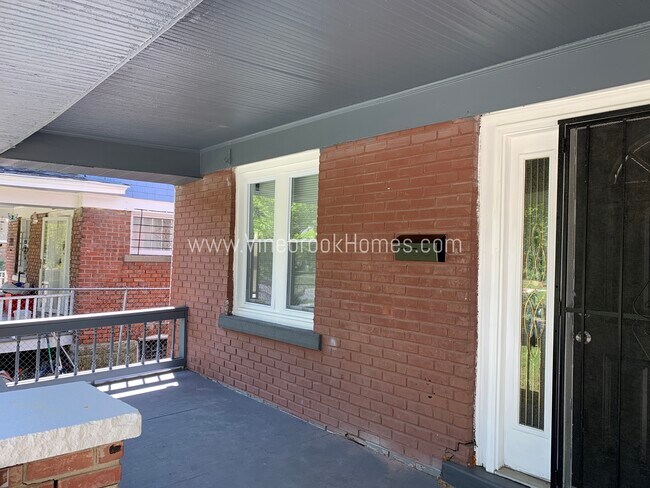 Foto del edificio - 2959 E 28th St
