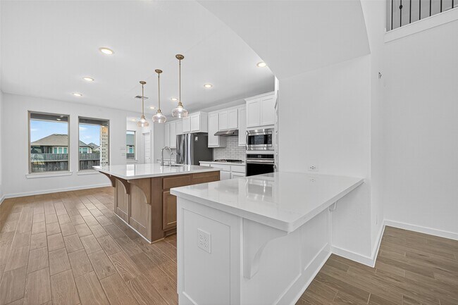 Foto del edificio - 23806 Pullin Market Dr