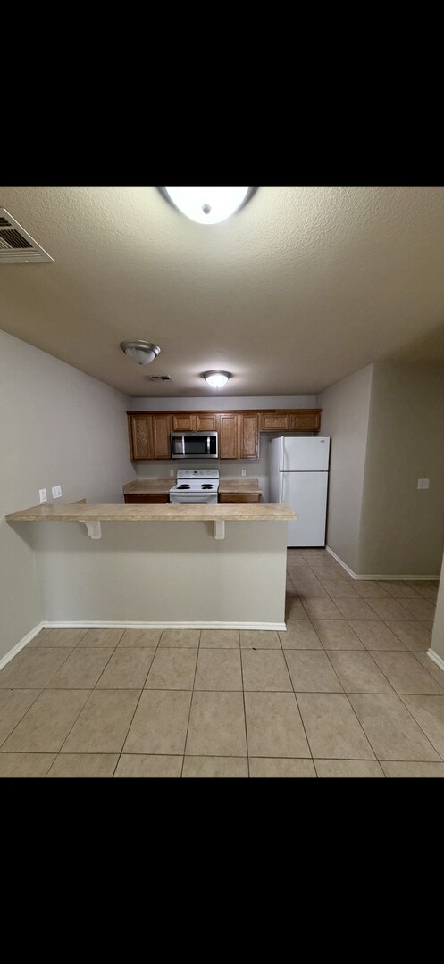 Foto del edificio - 2107 Cornerstone Ln