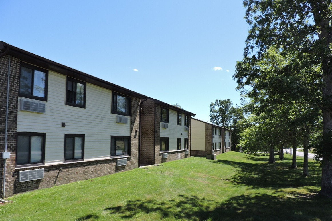 Foto principal - Roberts Village Apartments