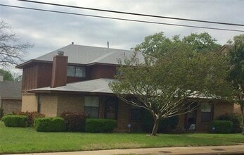 Building Photo - 1419 S Story Rd