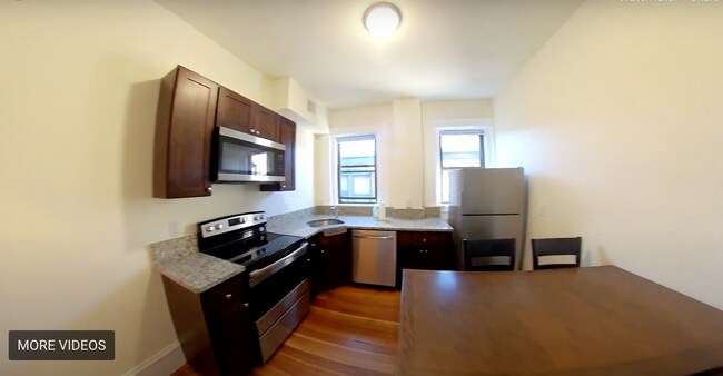 Foto del edificio - 1463 Beacon St