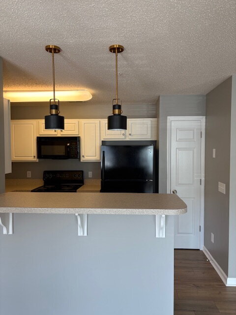 Foto del edificio - 3475 Forestdale Dr