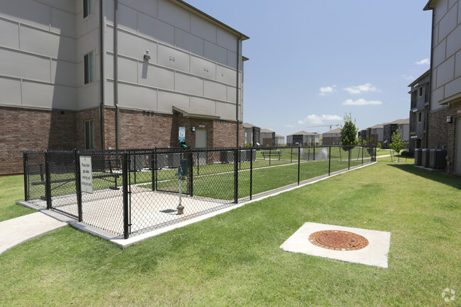 Dogpark - The Landing OKC