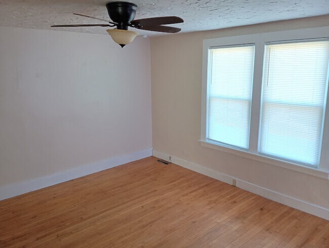 Sala de estar - 54 Quality Ave