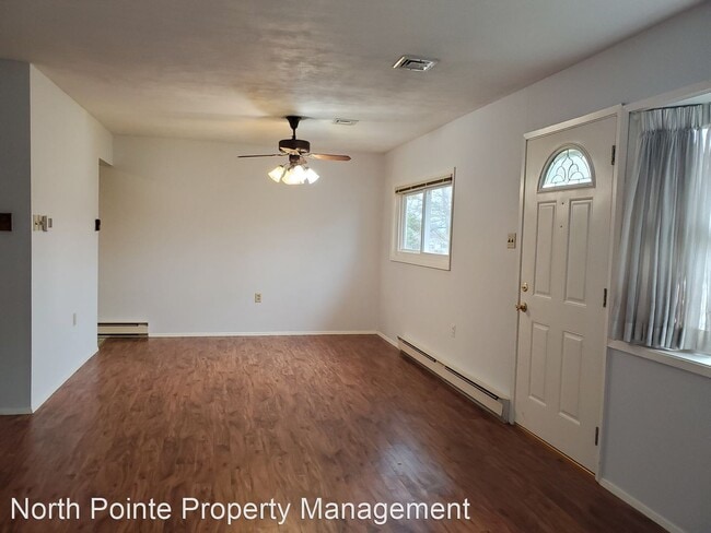 Building Photo - 3 br, 1.5 bath House - 245 Lania Dr.