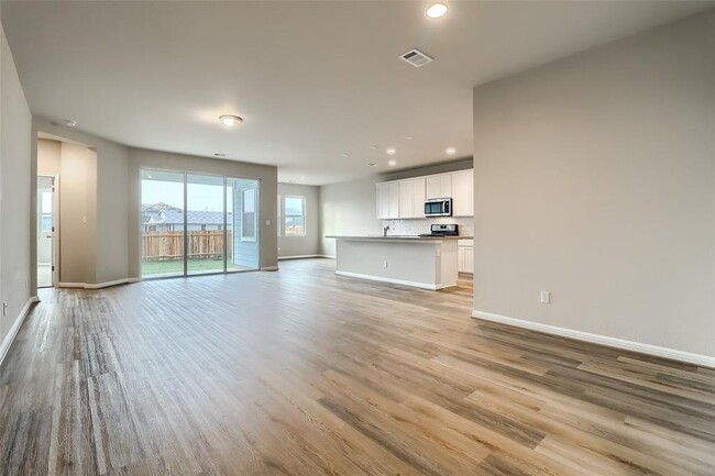 Building Photo - 207 Watercourse Wy