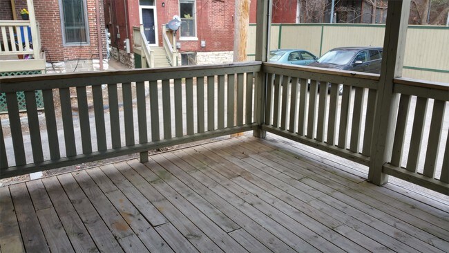 Building Photo - 348 N Newstead Ave