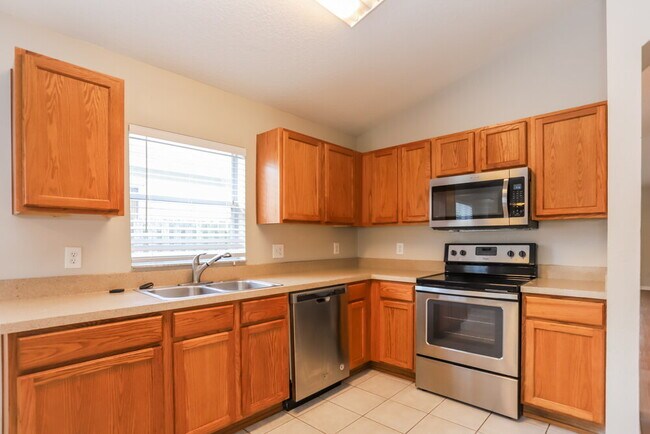 Building Photo - 13224 Early Run Ln