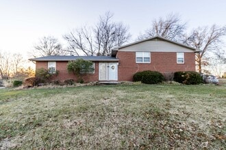 Building Photo - 3605 S Rock Quarry Rd