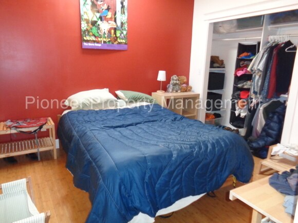 Foto del edificio - 3249 Williams St