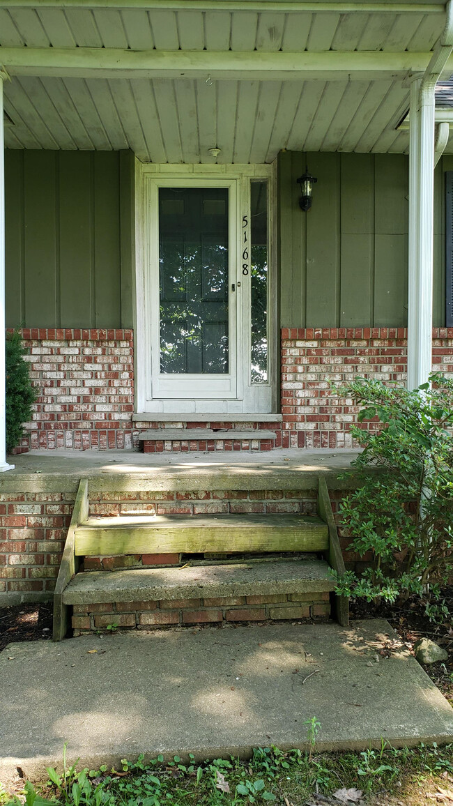 Building Photo - 5168 Township Rd 356