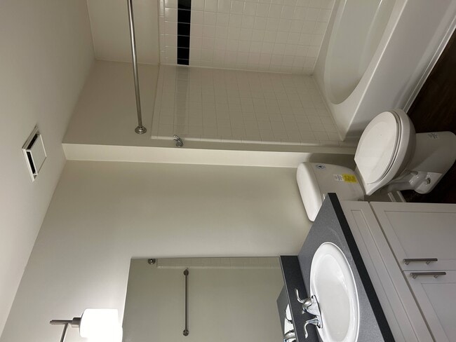 Interior Photo - Wesley Hampstead Apartments at Douglasville