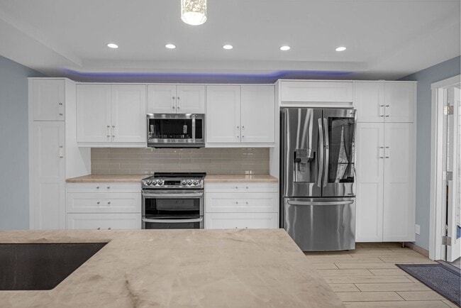 Foto del edificio - 3BR / 3BA Kihei Home with Gourmet Kitchen & Outdoor Entertaining Space