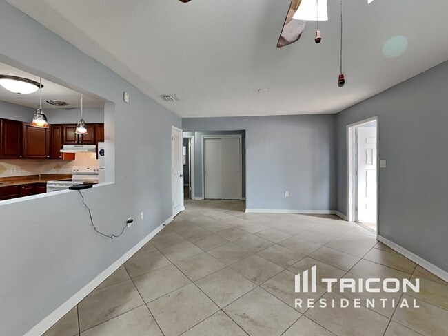 Building Photo - 10805 117th Avenue Largo FL