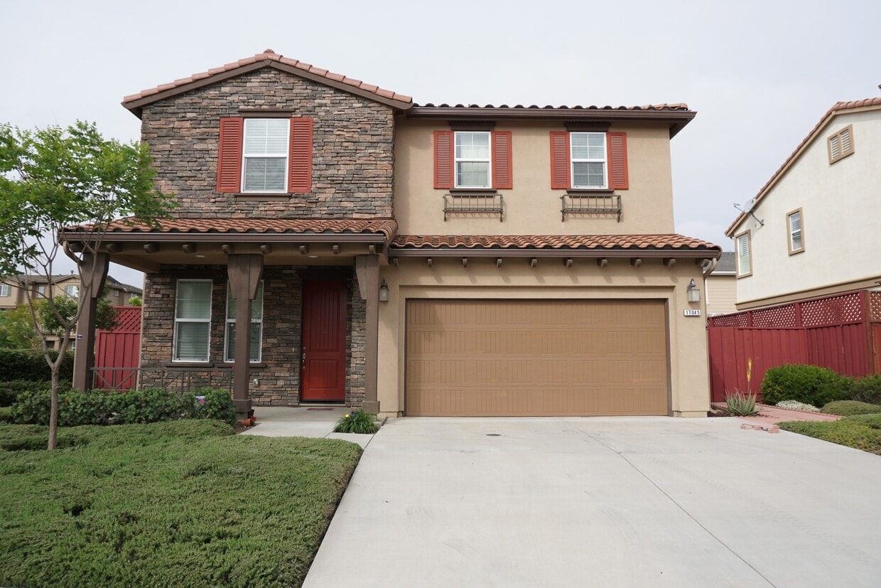 Primary Photo - Beautiful Smart Home with Solar, A/C, Larg...