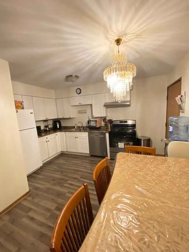 Foto del edificio - 2270 Century Point Ln