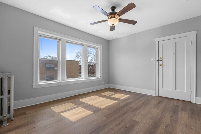Foto del edificio - 3222 W Grace St