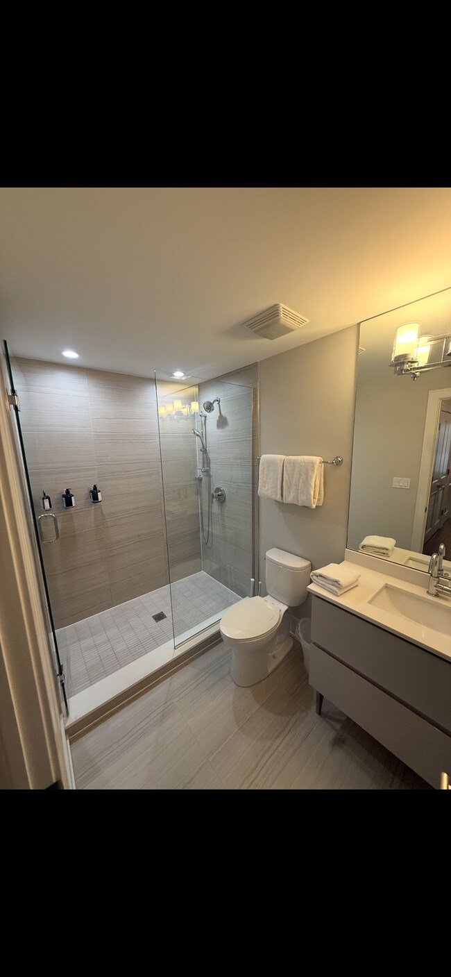 Foto del edificio - 318 S Halsted St