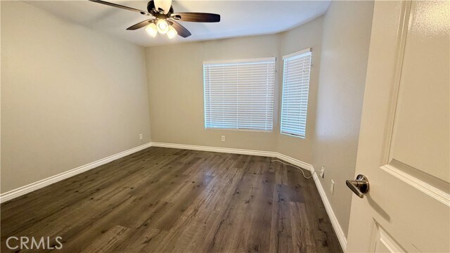 Foto del edificio - 3028 W Cheryllyn Ln