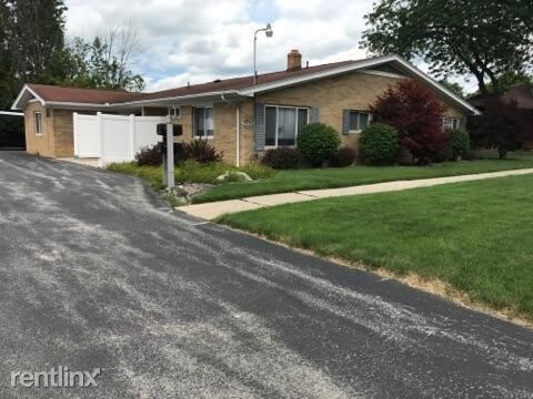 Primary Photo - 3490 Shattuck Rd
