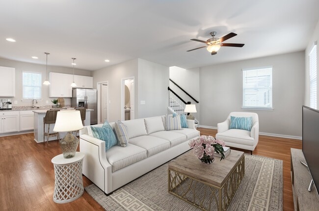 Building Photo - Swells Cottage Apartment Homes