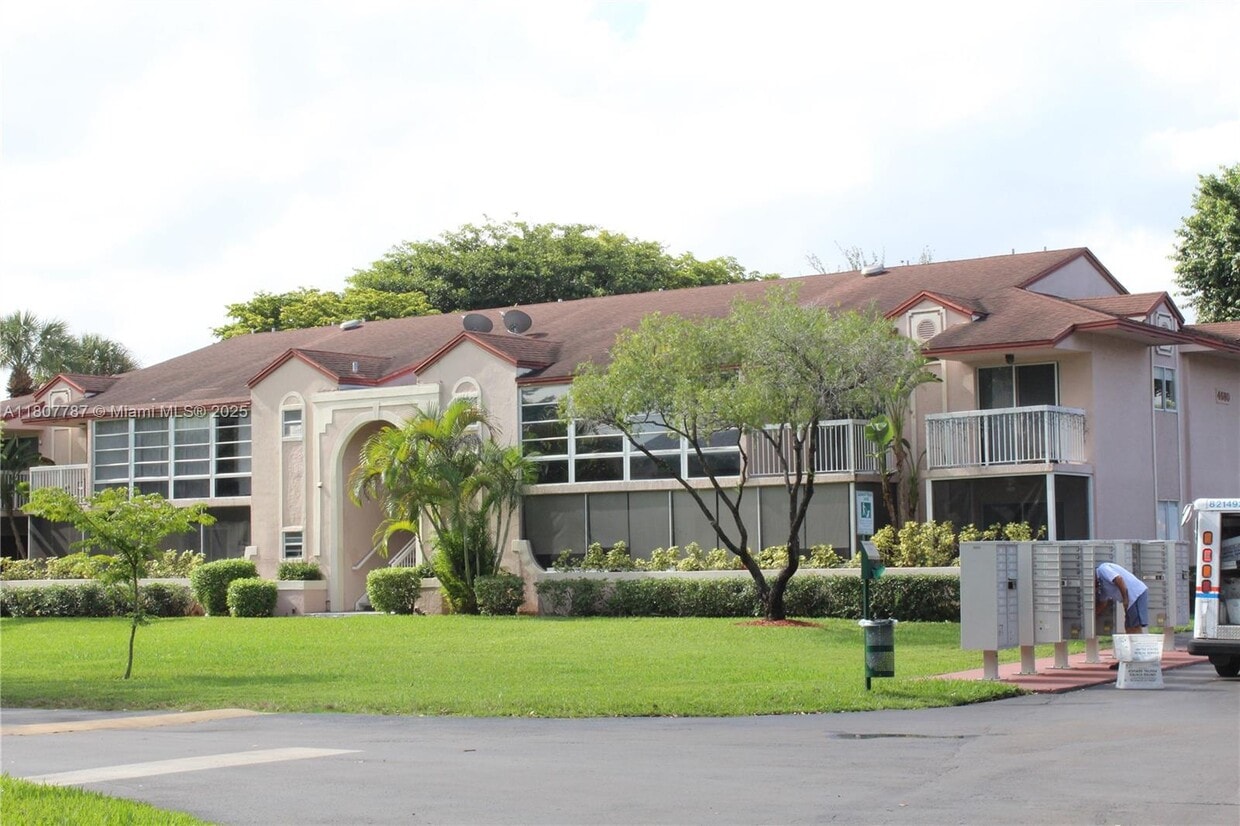 Primary Photo - 4680 NW 102nd Ave