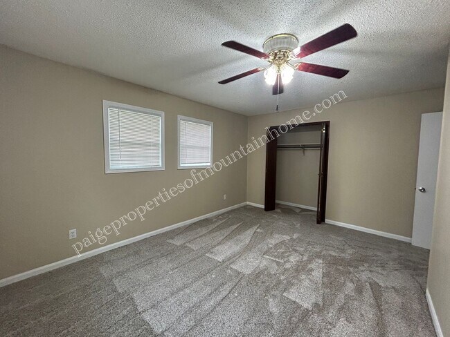 Foto del edificio - Charming 2 Bedroom, 2 Bath Home near Brown's Beach