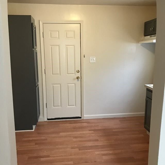 Building Photo - FOR RENT Newly Remodeled, 2 Bed / 1 Bath