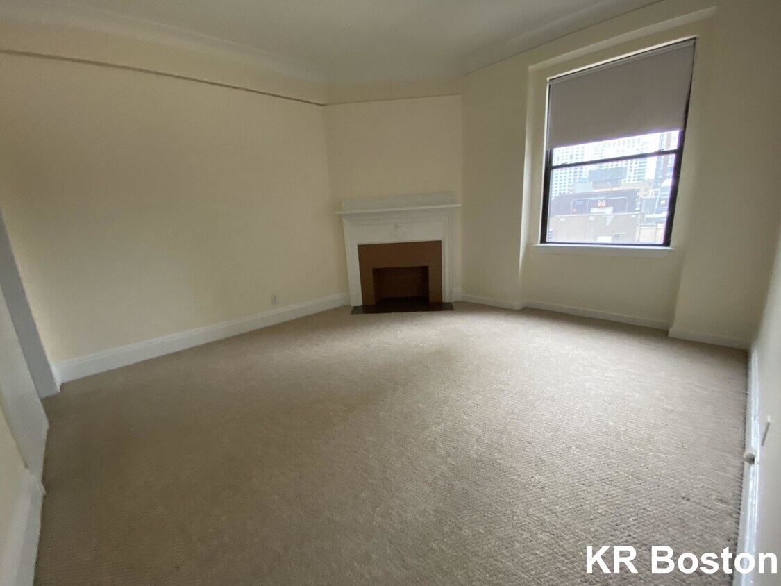 Primary Photo - 587 Boylston St
