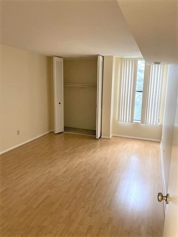 Foto del edificio - 32 Shrewsbury Green Dr