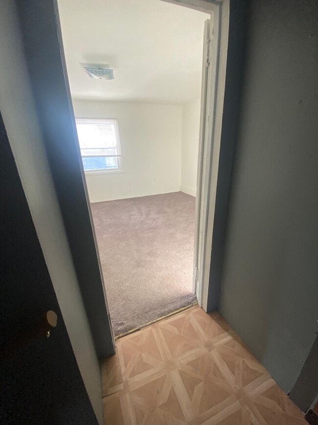 Foto del edificio - 1632 4th Ave