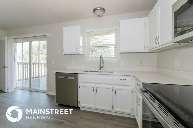 Foto del edificio - 406 Brookside Cir
