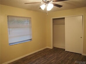 Building Photo - 6400 E Kent St