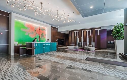 Foto del edificio - 945 N State St