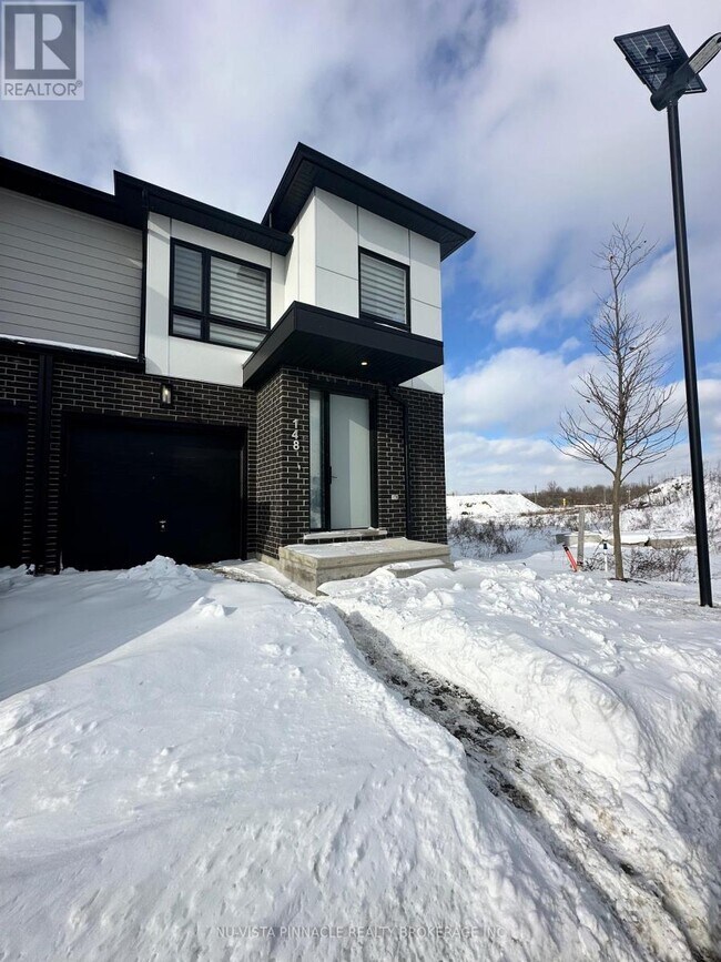 Building Photo - 175 Doan Dr